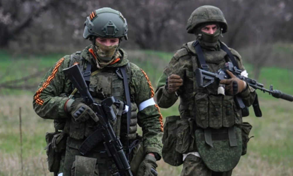 Αρχίζει το ρωσικό «Σχέδιο Β» - Η νεοσύστατη ομάδα δυνάμεων Βορράς της Μόσχας ετοιμάζει επίθεση σε Χάρκοβο και Σούμι (Βίντεο)